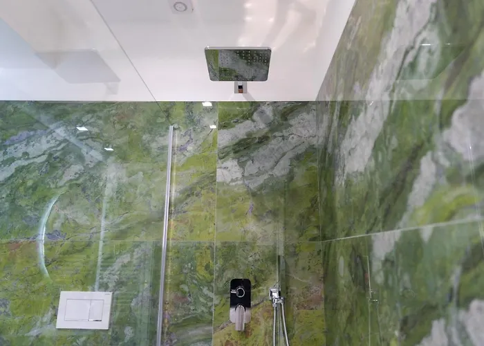 The View All'acquedotto 4*